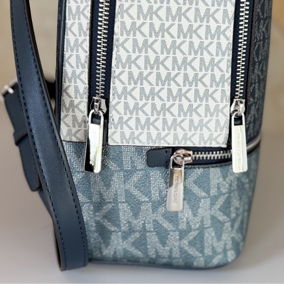 Michael Kors Rhea Medium Backpack MK Glitter Blue/White - Picture 7 of 12